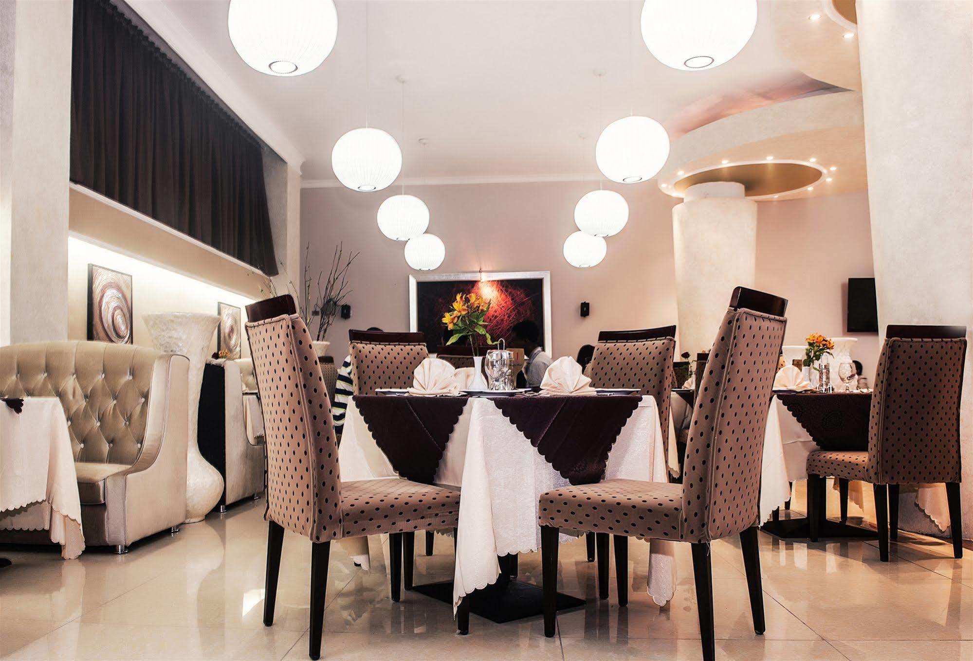 Cyan Hotel Addis Abeba Zewnętrze zdjęcie